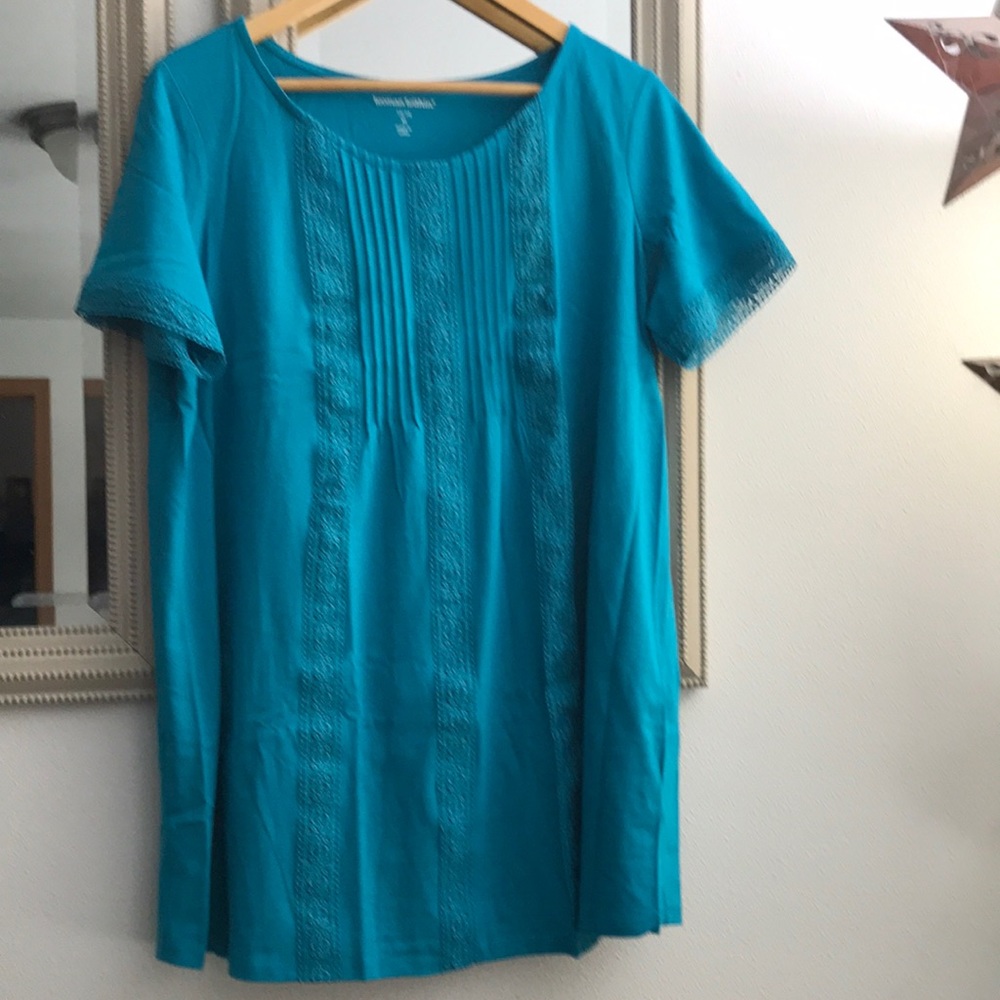 Woman Within, teal blouse short sleeves, lace, size 14/16 Medium